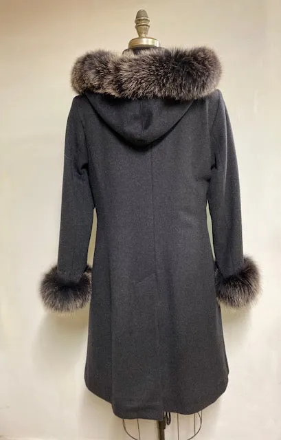 Elena Classic Coat - 50% Cashmere & Wool Blend - Fur Hood and Cuffs