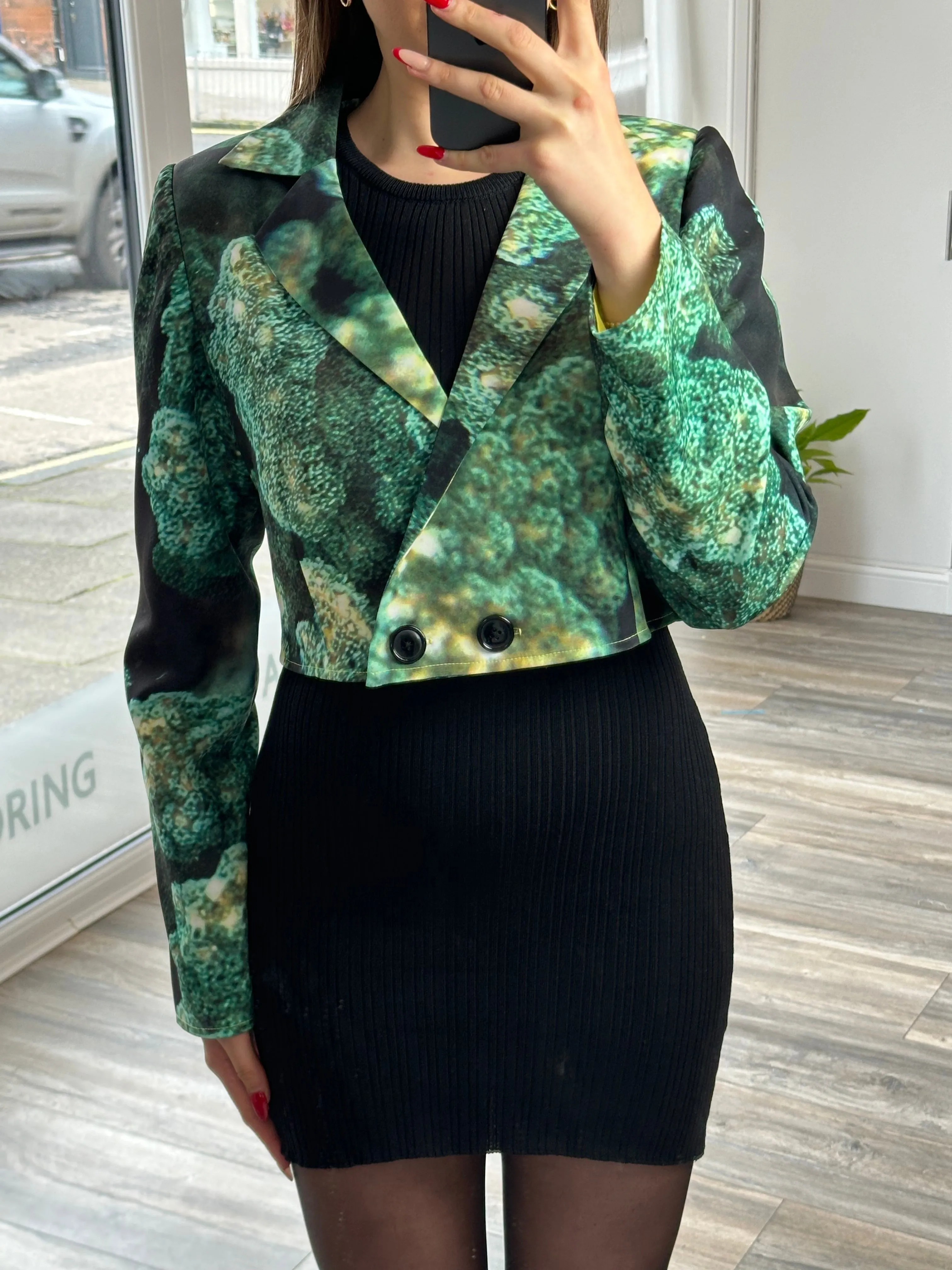 Emerald Long Sleeve Cropped Blazer