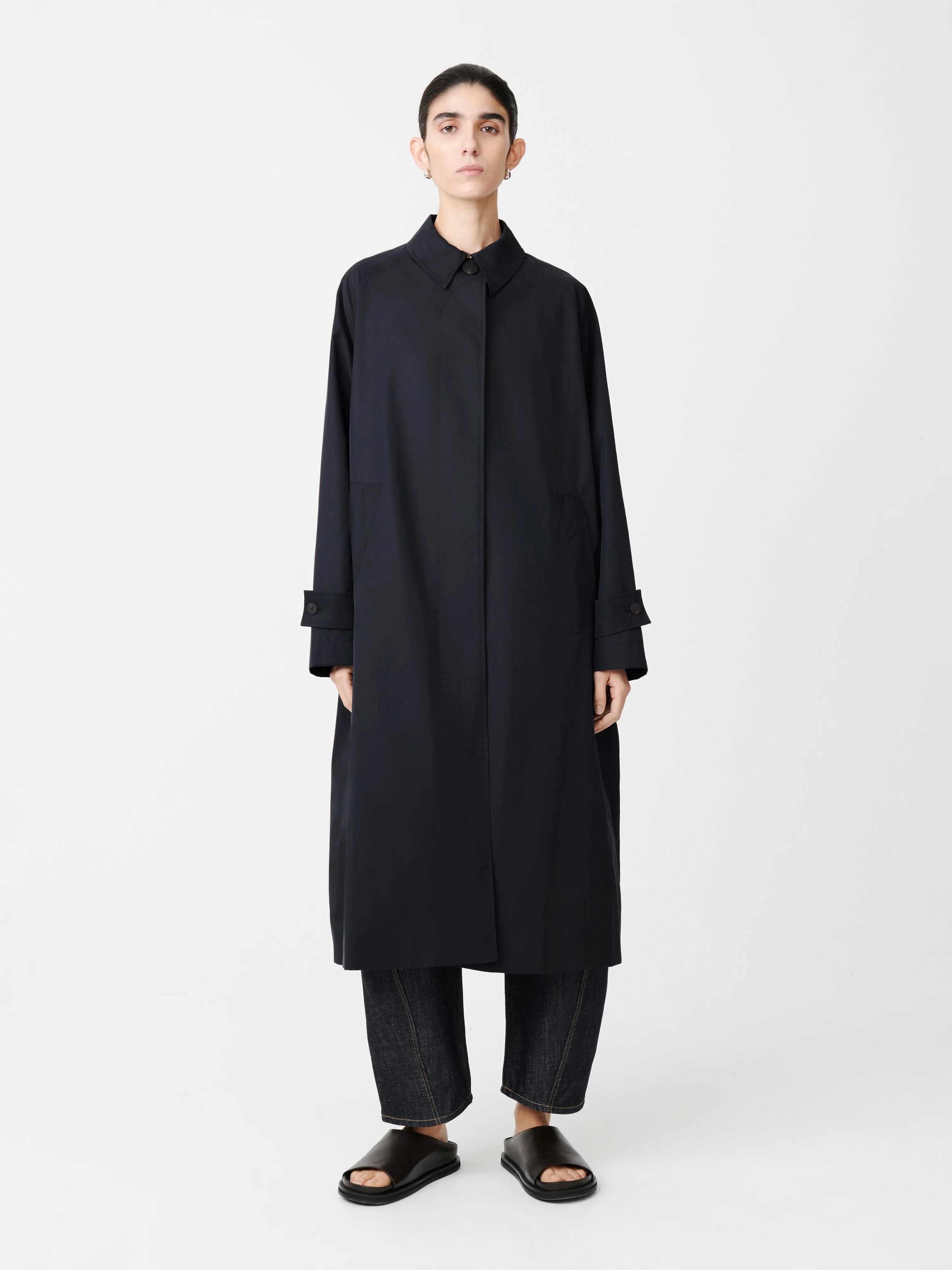 Holin Coat in Dark Navy