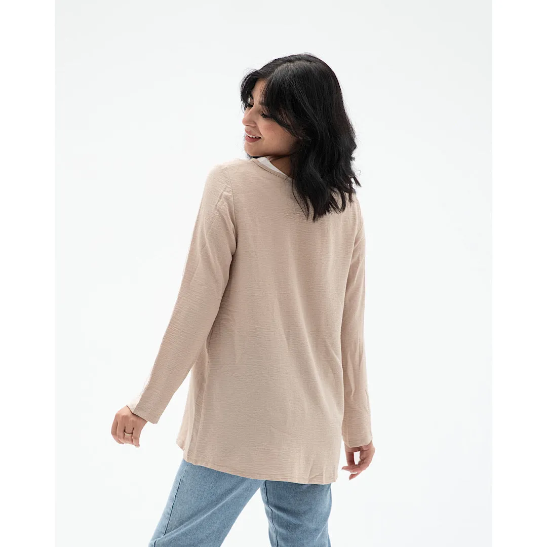 Long sleeved beige basic blouse