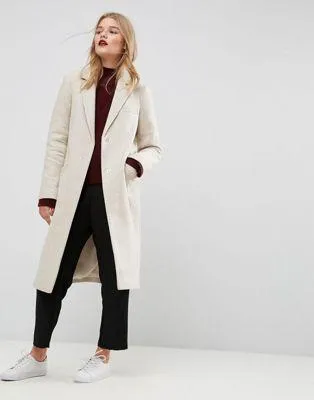 Slim Coat in Wool Blend